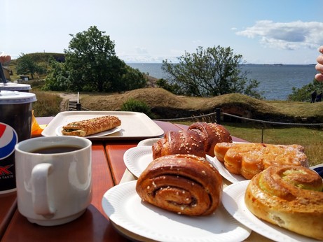 Coffee and cakes overlooking the sea