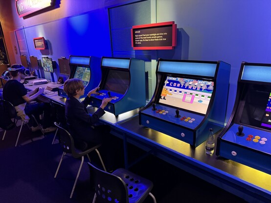 Old Acrcade marching simulators