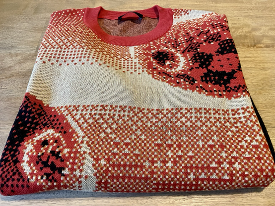 A ray traced festive bauble fine woolen sweater in mustard, red and black